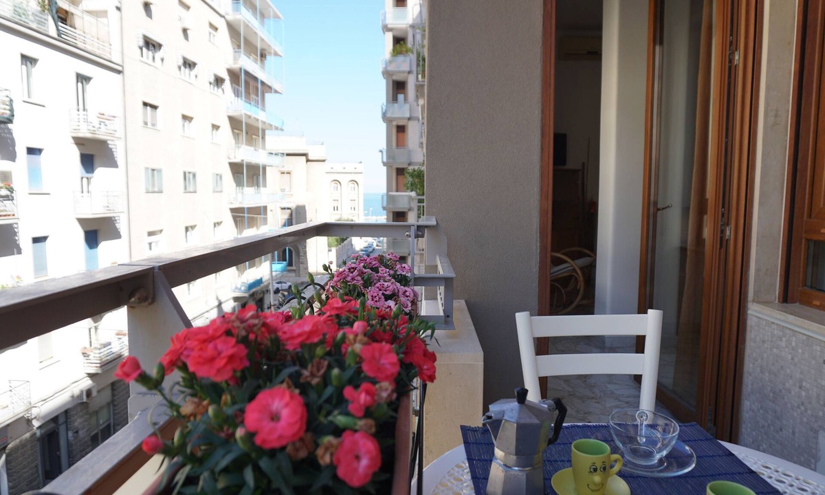 Municipio 1 Apartment | CasAnna nel Cuore di Bari