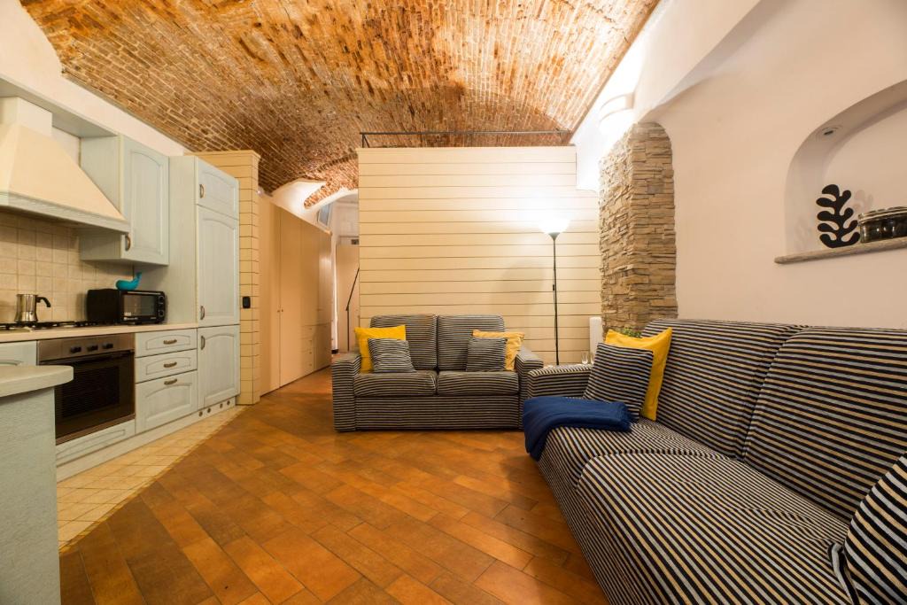 Camogli Apartment | CasaViva - Historic Loft by the Sea in Camogli