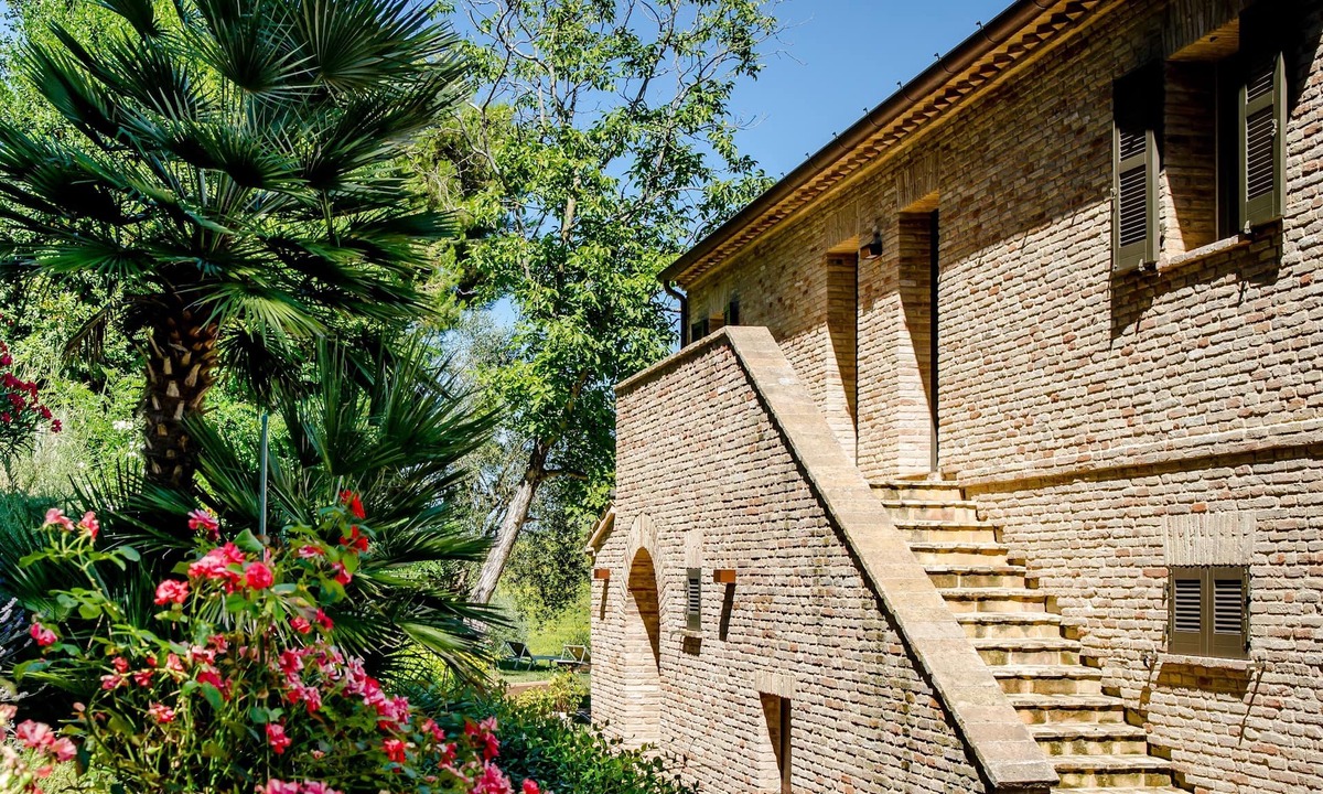 Ostra Vetere Bed & Breakfast | CasaVostra - Ambience Suites