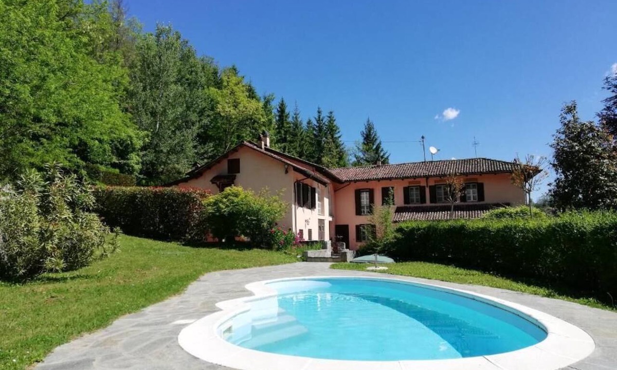 Diano d'Alba House | Cascina Bolichin - Two Bedroom House, Sleeps 4