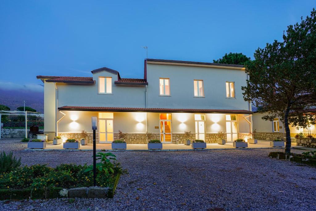 Fisciano Bed & Breakfast | Cascina San Michele