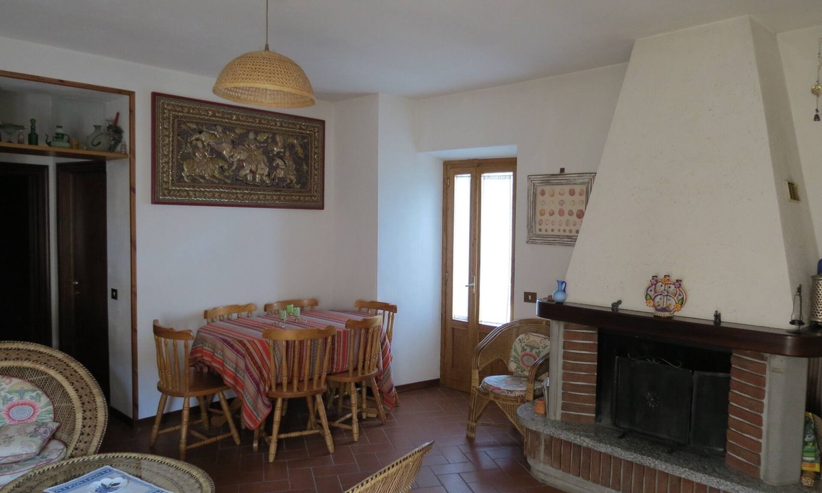 Stia Apartment | Casetta sul fiume vista castello