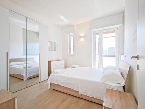 Municipio 2 Apartment | Casucci Home