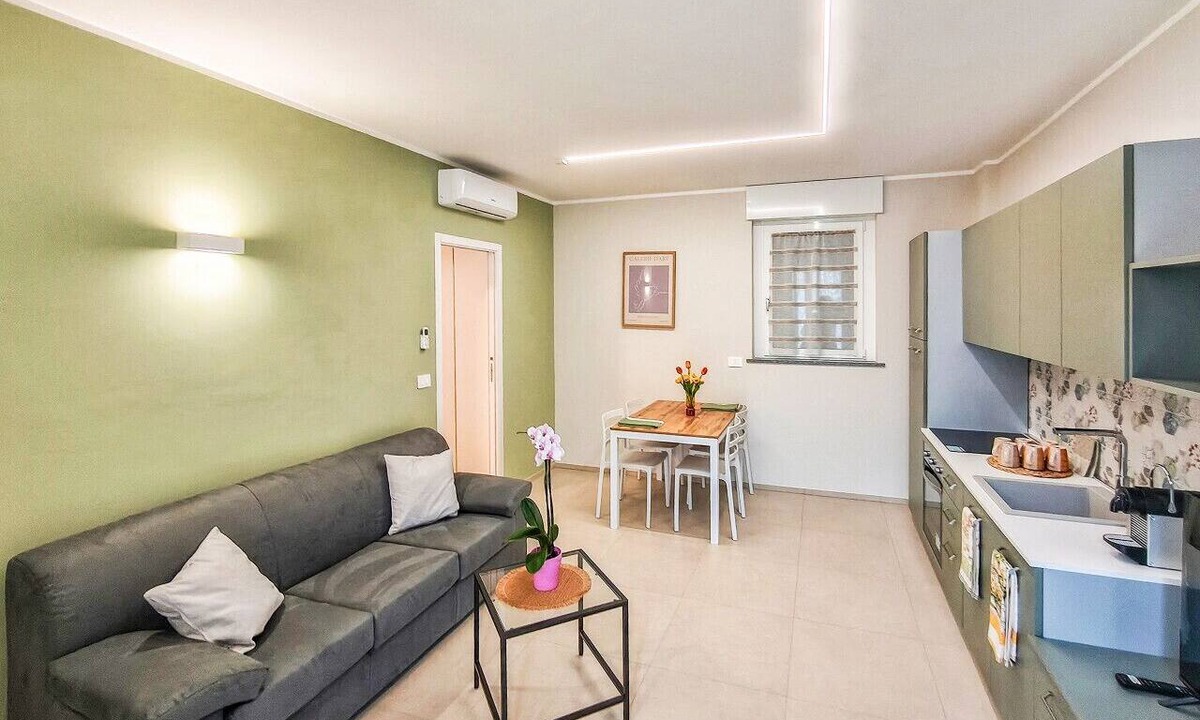 Bruzolo Apartment | Cavour House - In Val di Susa with Motorcycle Parking