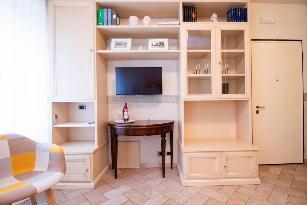 Porto San Giorgio Apartment | Central Domus Wi-Fi Station by We Host Yuo