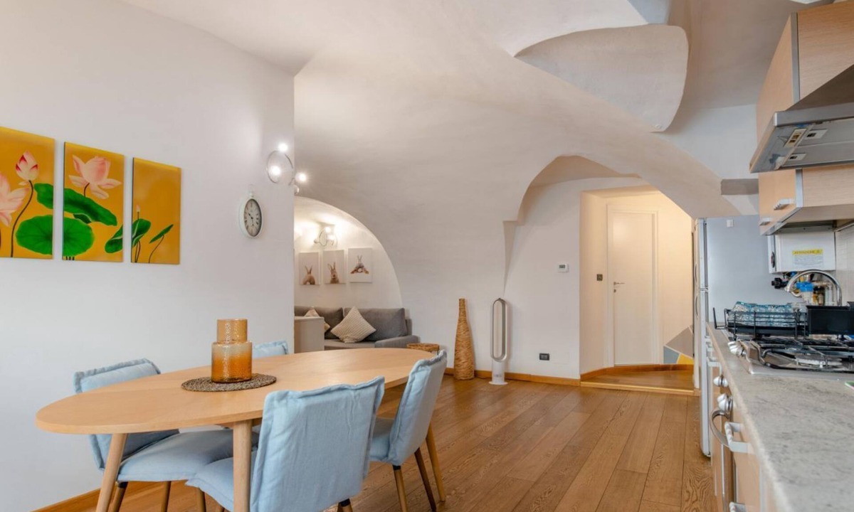 Roman Quarter Apartment | [Centrale, 2 camere] Casa Felicita