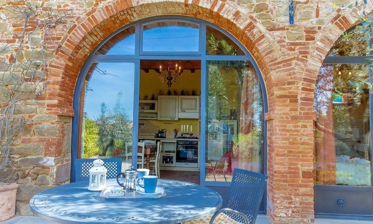 Monte San Savino Apartment | Charming flat with private parking