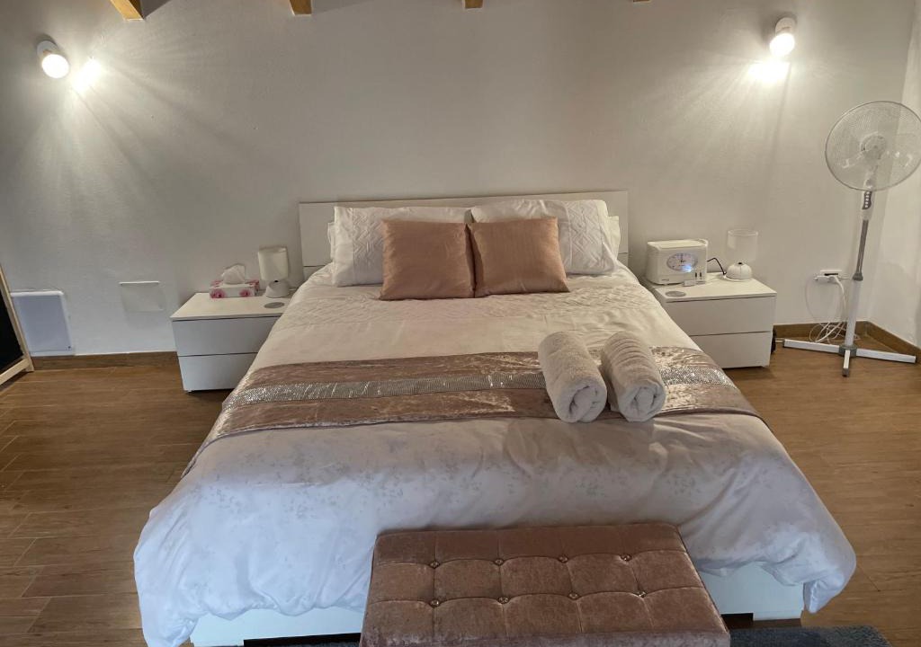 Strevi House | Charming two bedroom house