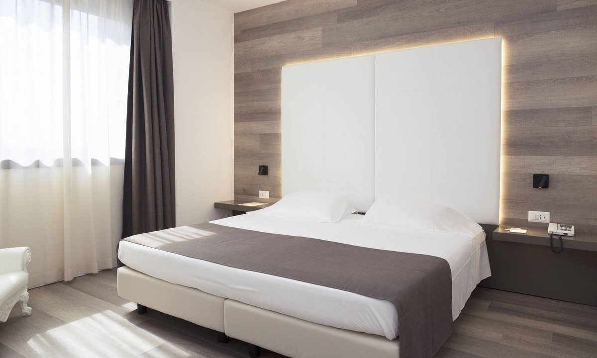 Foligno Hotel | City Hotel & Suites Foligno