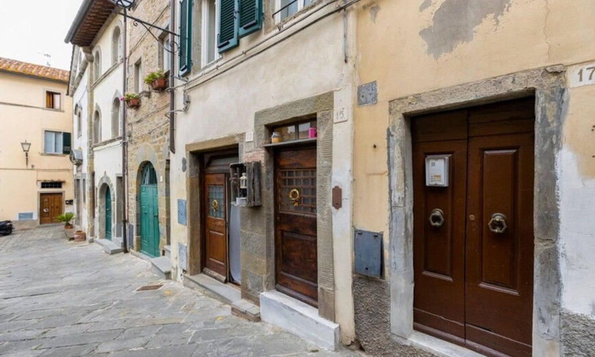 Cortona Old Town Apartment | City/Village Apartment in Cortona with 2 bedrooms sleeps 4