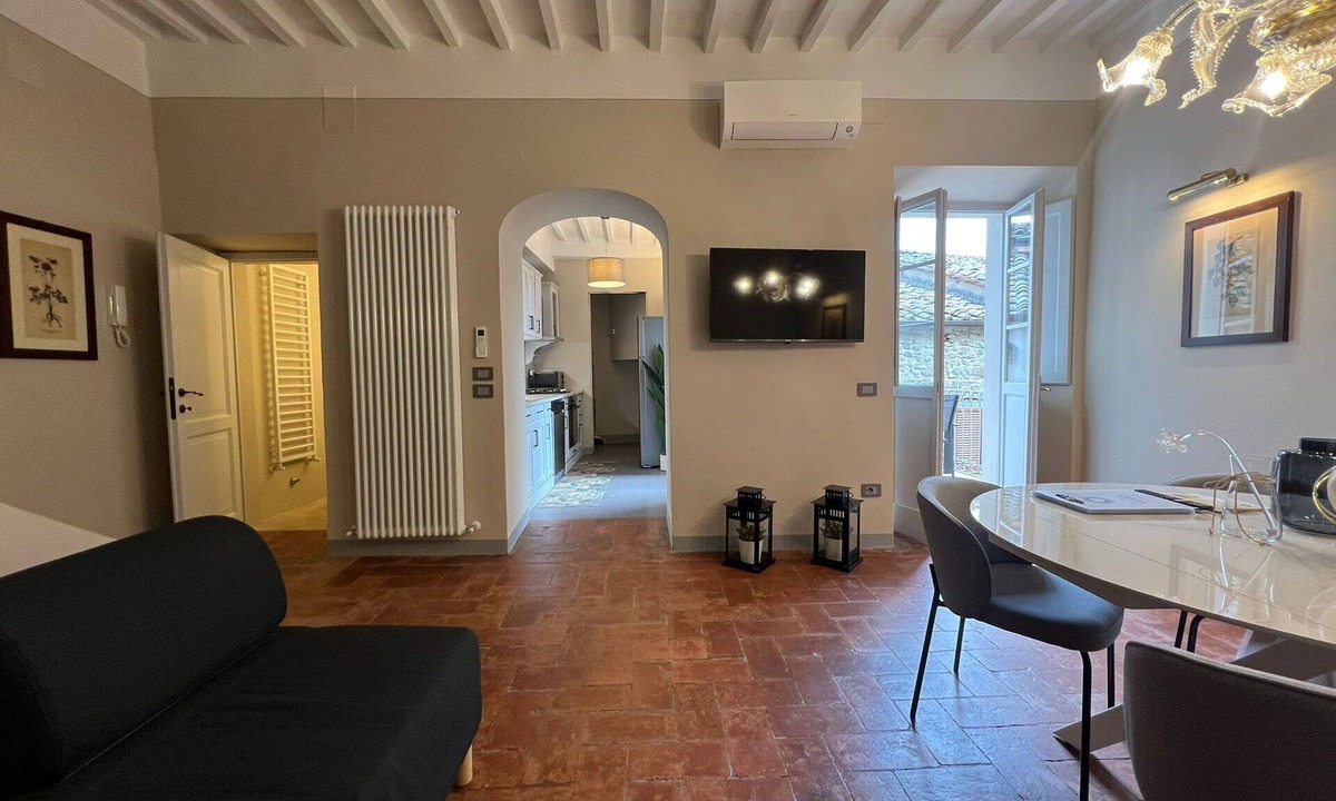 Cortona Old Town Apartment | City/Village Apartment in Cortona with 2 bedrooms sleeps 4