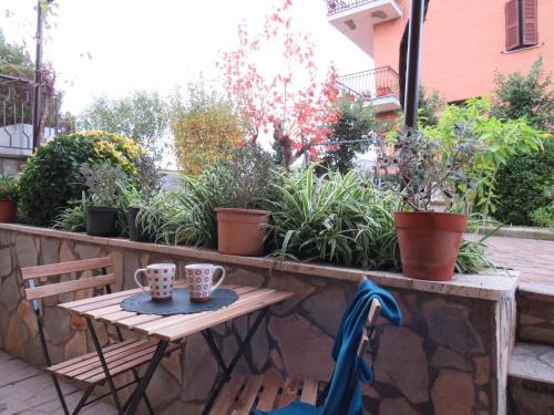 Zona V Tor San Giovanni Apartment | Civico 55