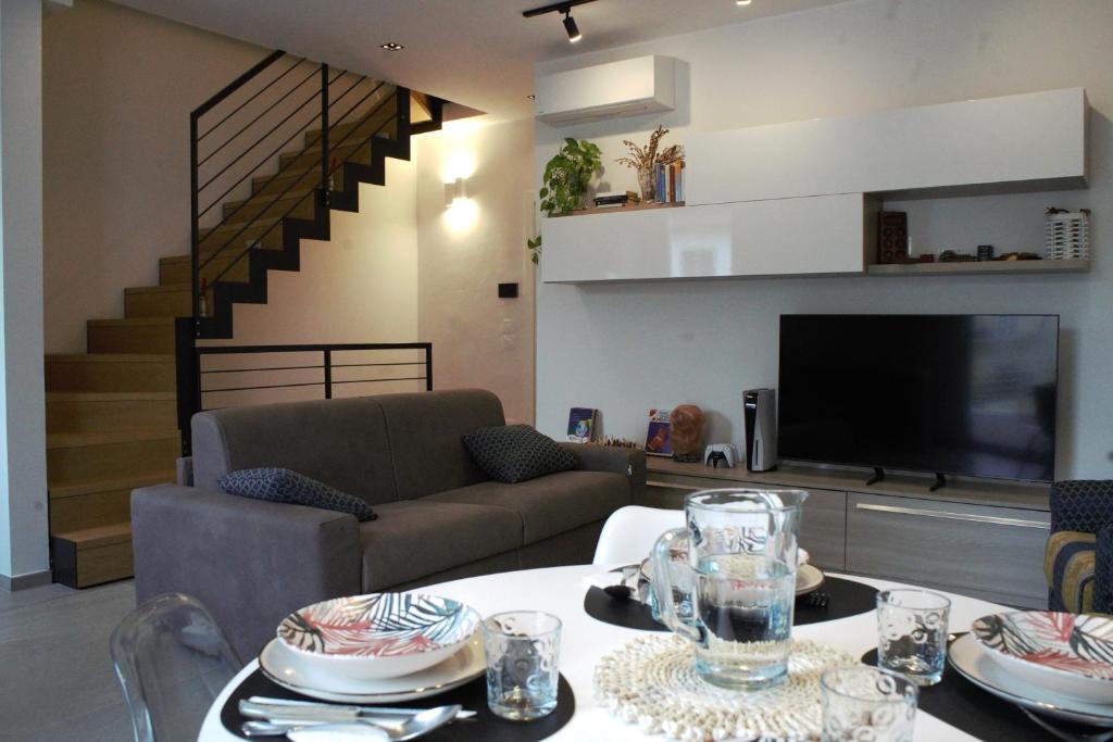 Pesaro Apartment | Claire Sweet Home