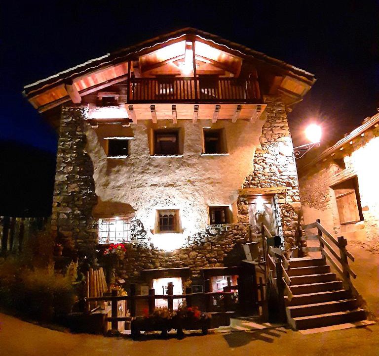 Gignod Apartment | CleMaison Antica Dimora Apartments CIR VDA GIGNOD 0013