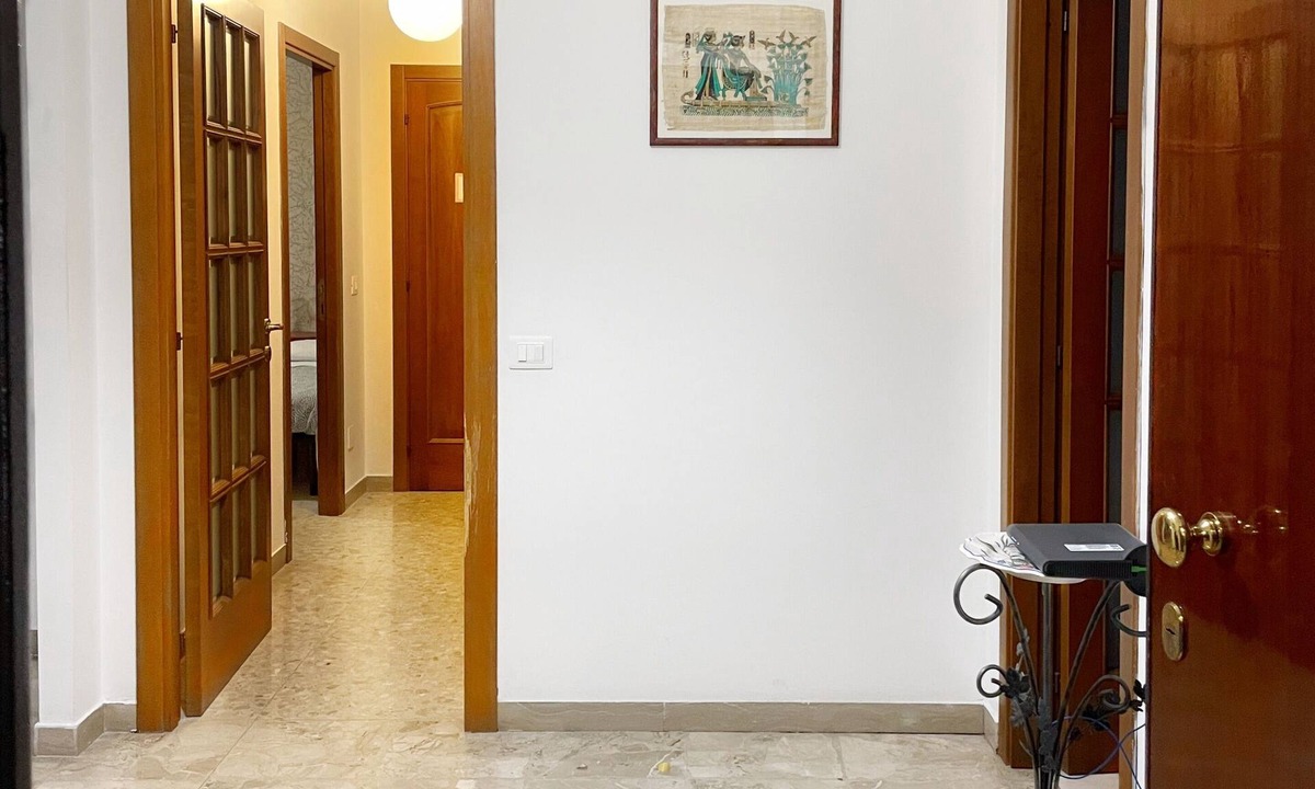 Ancona House | Cleo Azalea