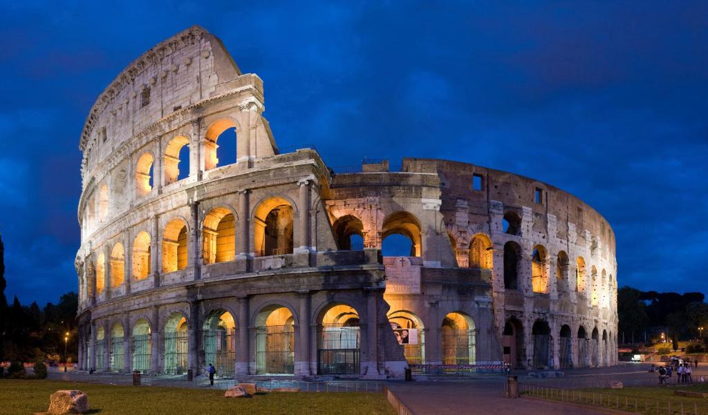 Monti House | Colosseum Palace Star