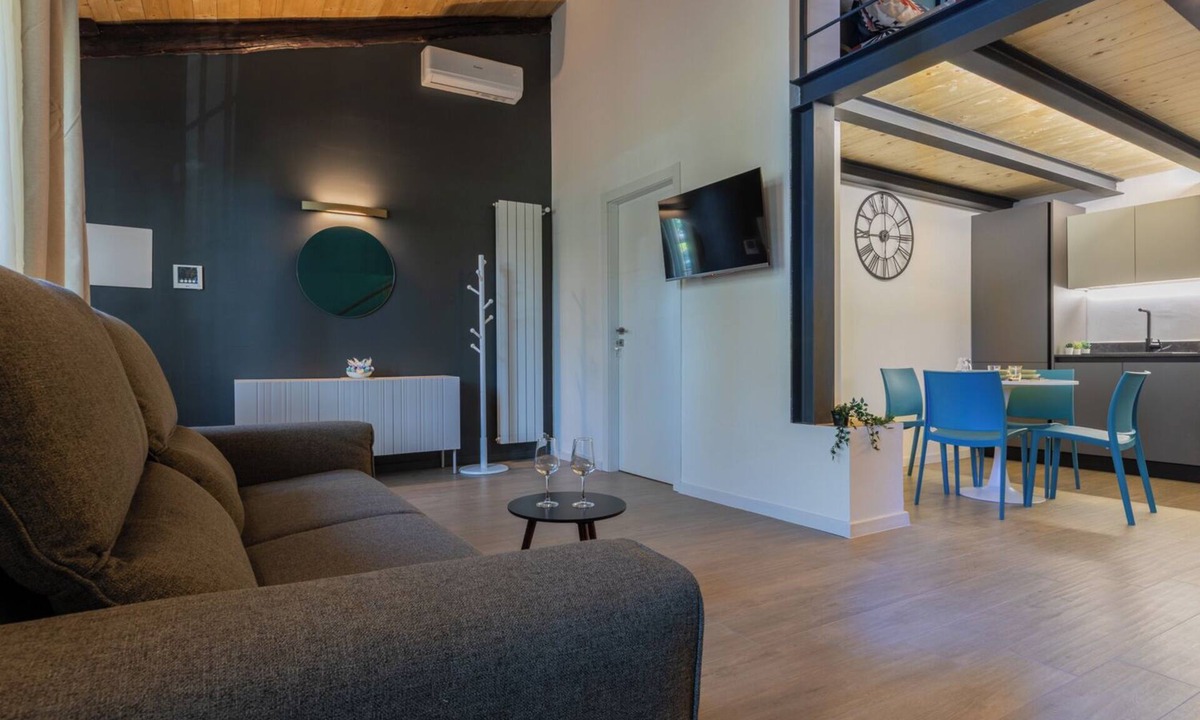 Borgo Pilonetto Apartment | Corso Sicilia Design Home by Wonderful Italy