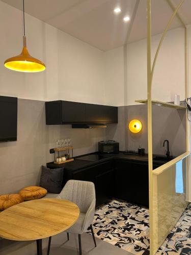 Portici Apartment | Cortile Tenore 3 - Luxury Apartment between Napoli and Pompei