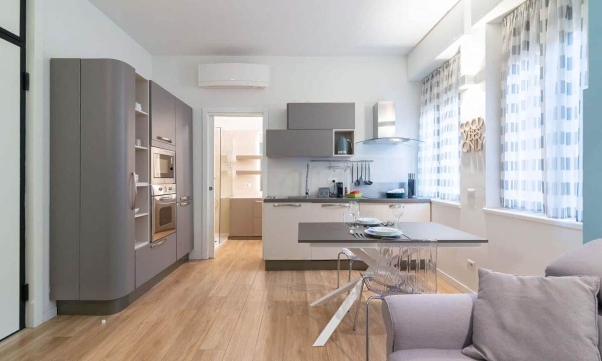 Pavia Apartment | Cosy apartment for 2 guests with WIFI, A/C, TV and panoramic view