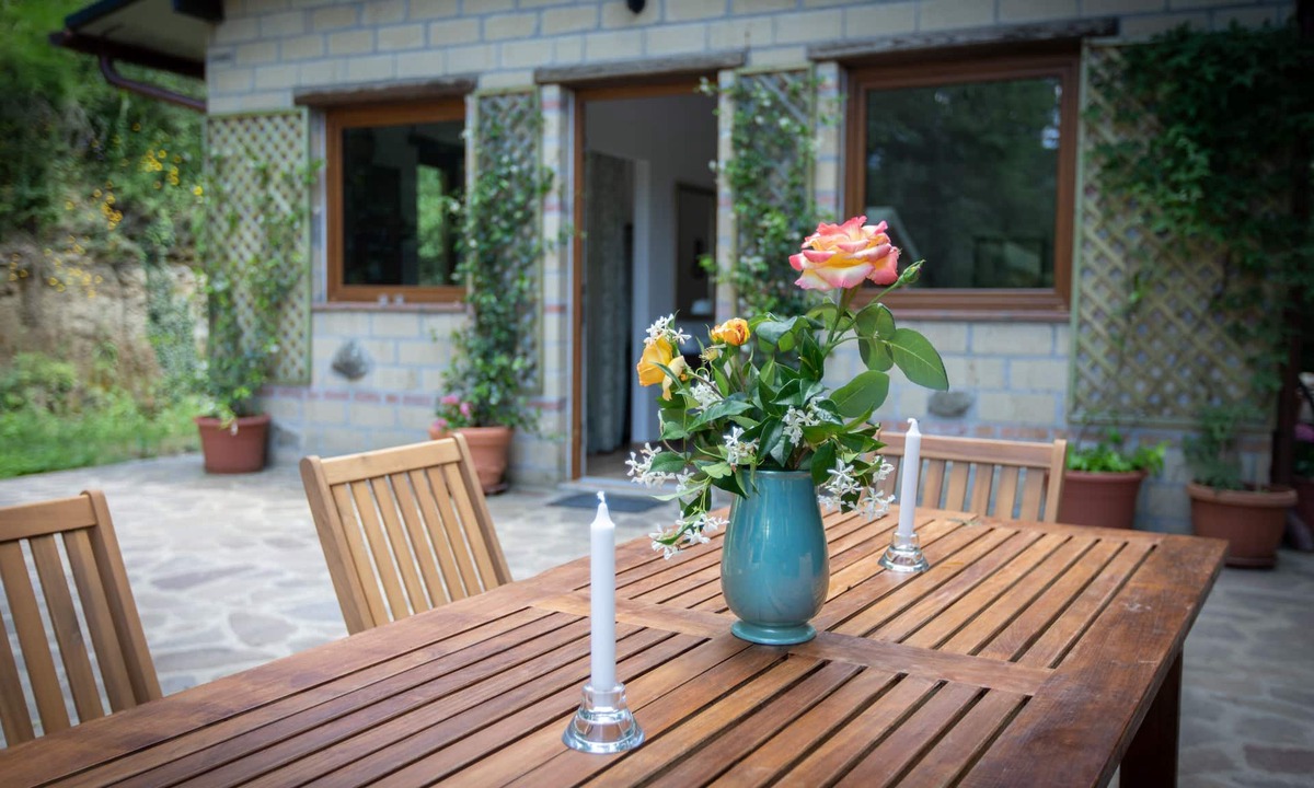 Onano Cottage | Cottage in the Castle of Santa Cristina with pool