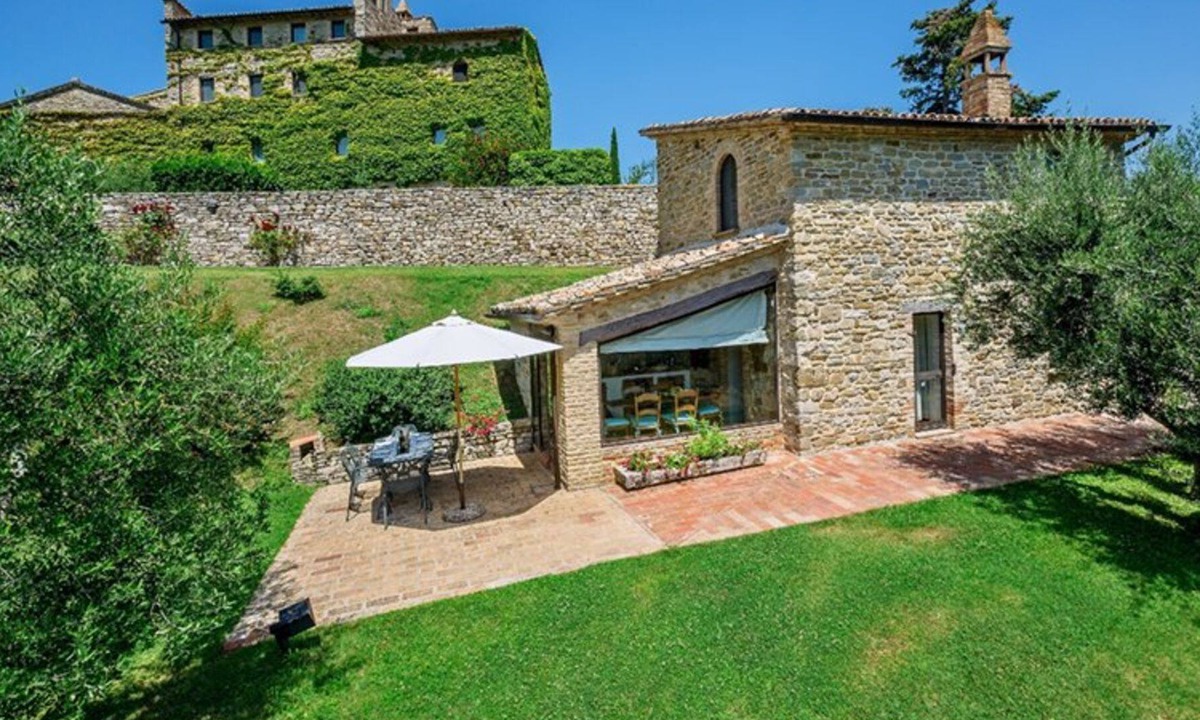 Umbertide Apartment | Cottage - Luxury Vacation Rental in Umbertide