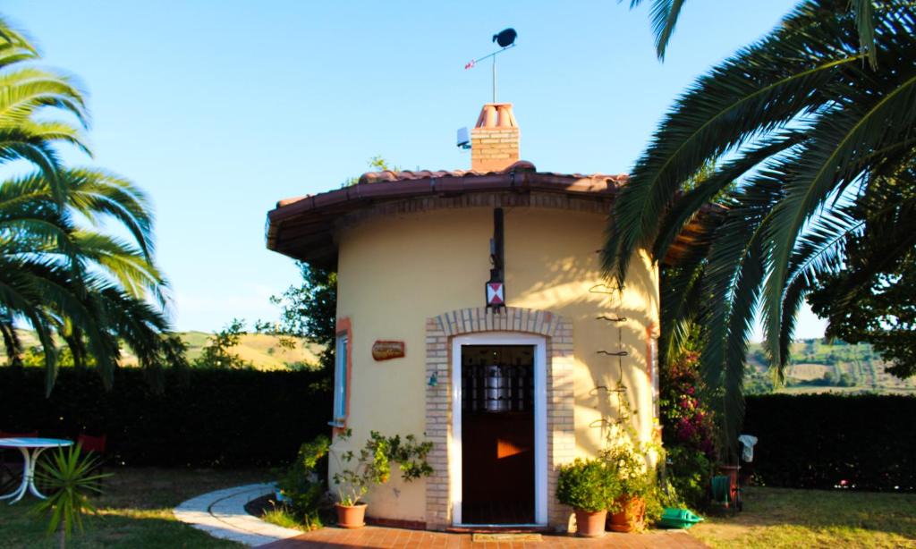 Mosciano Sant'Angelo Apartment | country house pecora nera