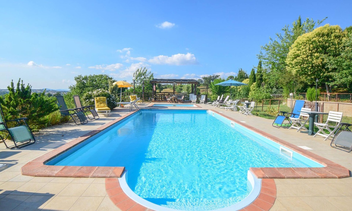 Magliano in Toscana Apartment | Cozy apartment in Magliano in Toscana with WiFi