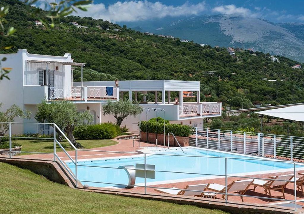 Villammare House | Cozy Apartment near Sea in Villammare Italy