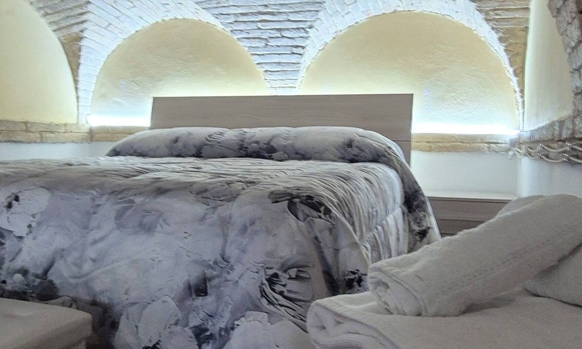 Ferrandina House | Cozy downtown apartment, perfect for those seeking convenience and style.