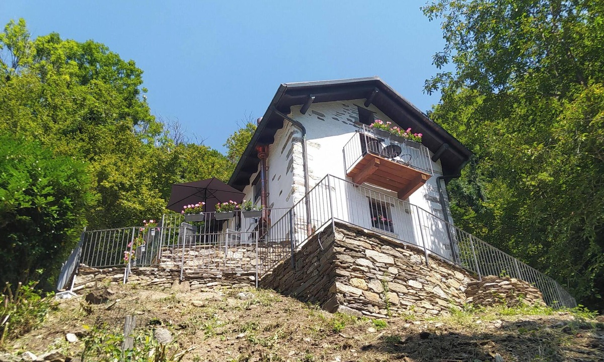 Lunecco Ski Chalet | Cozy old mountain house renovated completely new
