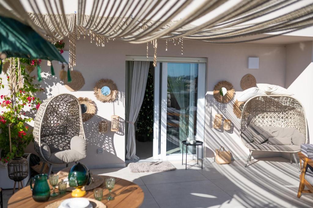 Municipio 3 Apartment | D'olivo Home - Luxury Suite