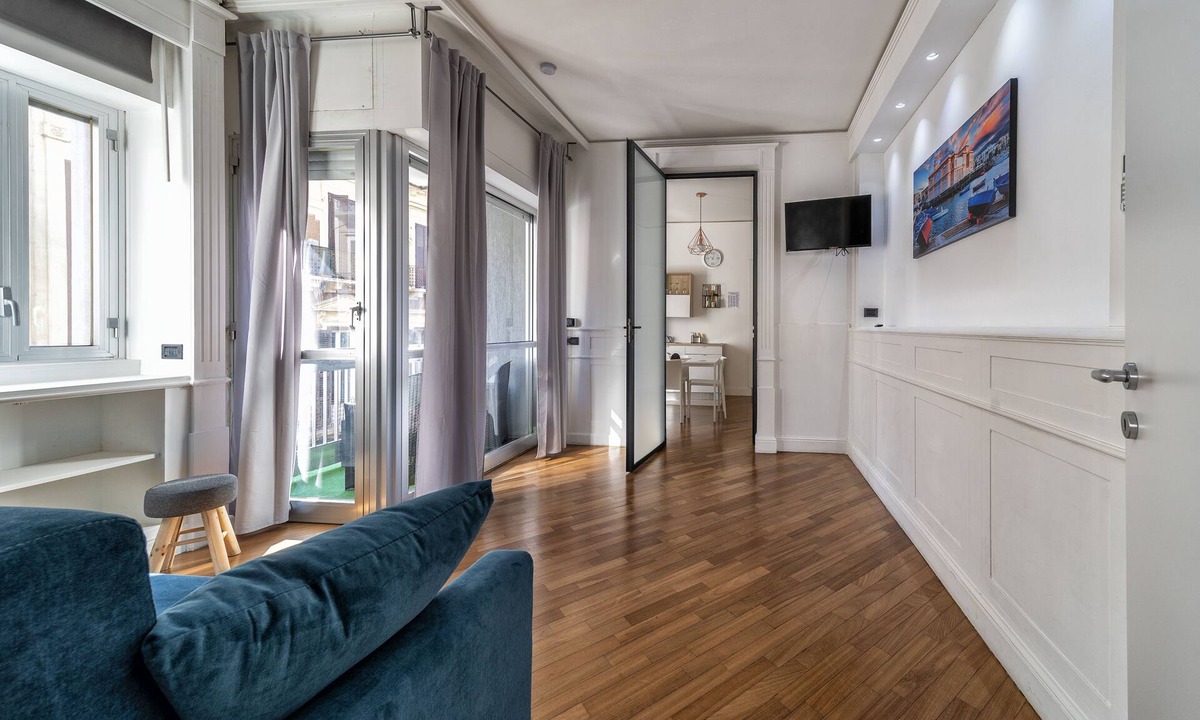 Bari City Centre House | DANTE 138 CLASS ROOMS & APARTMENTS
