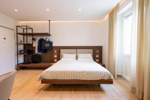 Pergola House | Dante Suites