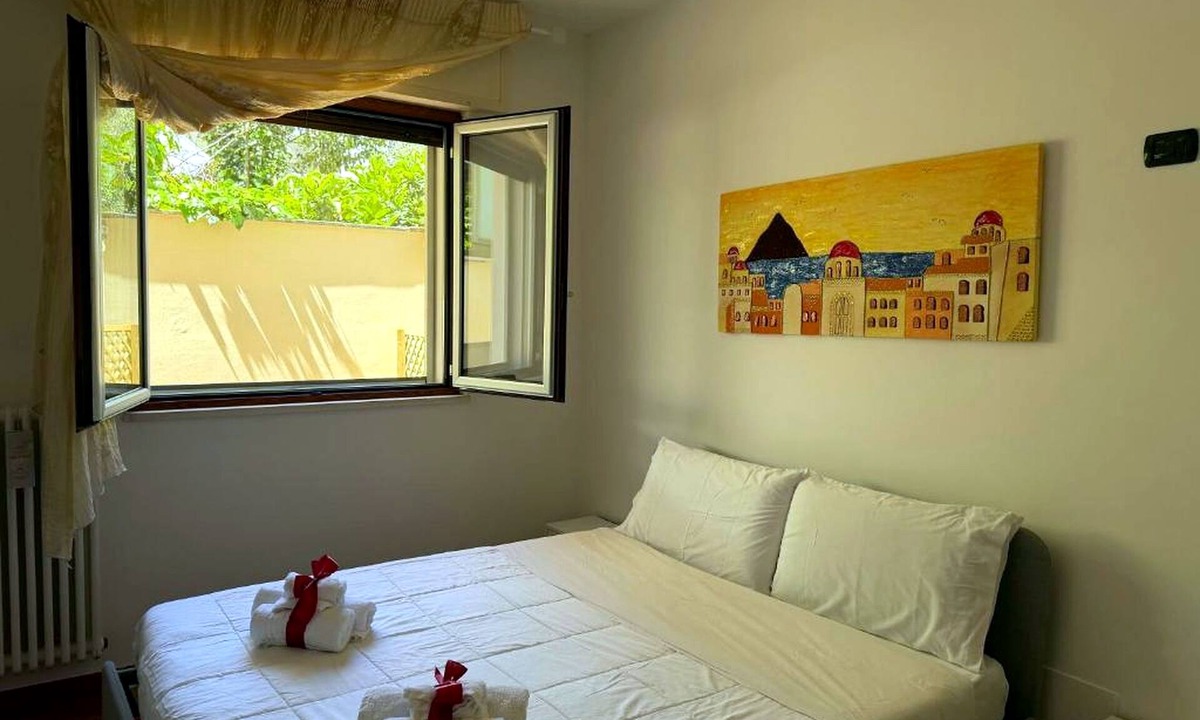 Modugno Apartment | Del Console Apartment 2 - Near Bari Airport & Station