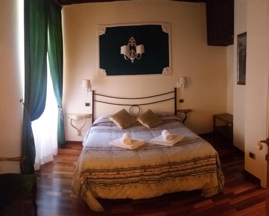 Monti Bed & Breakfast | Diapason Colosseo Suite