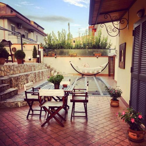 Casapulla Bed & Breakfast | Dino's B&B