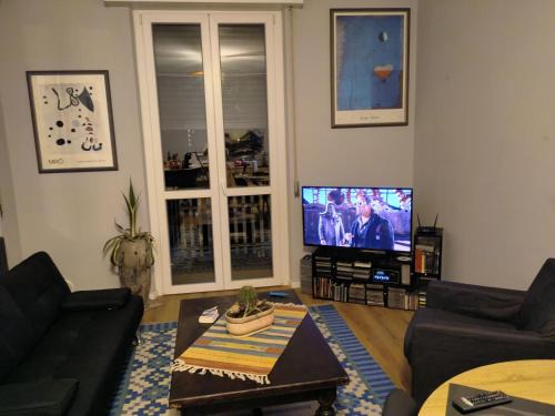 Sannazzaro deʼ Burgondi Apartment | Dolcecasa15