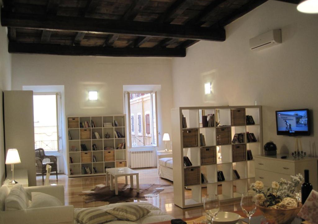 Navona House | Domus Nymphae - QR10366