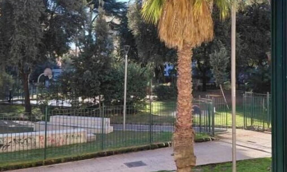 Arenella House | Dopica Suite LT | Double Room with Private Bathroom
