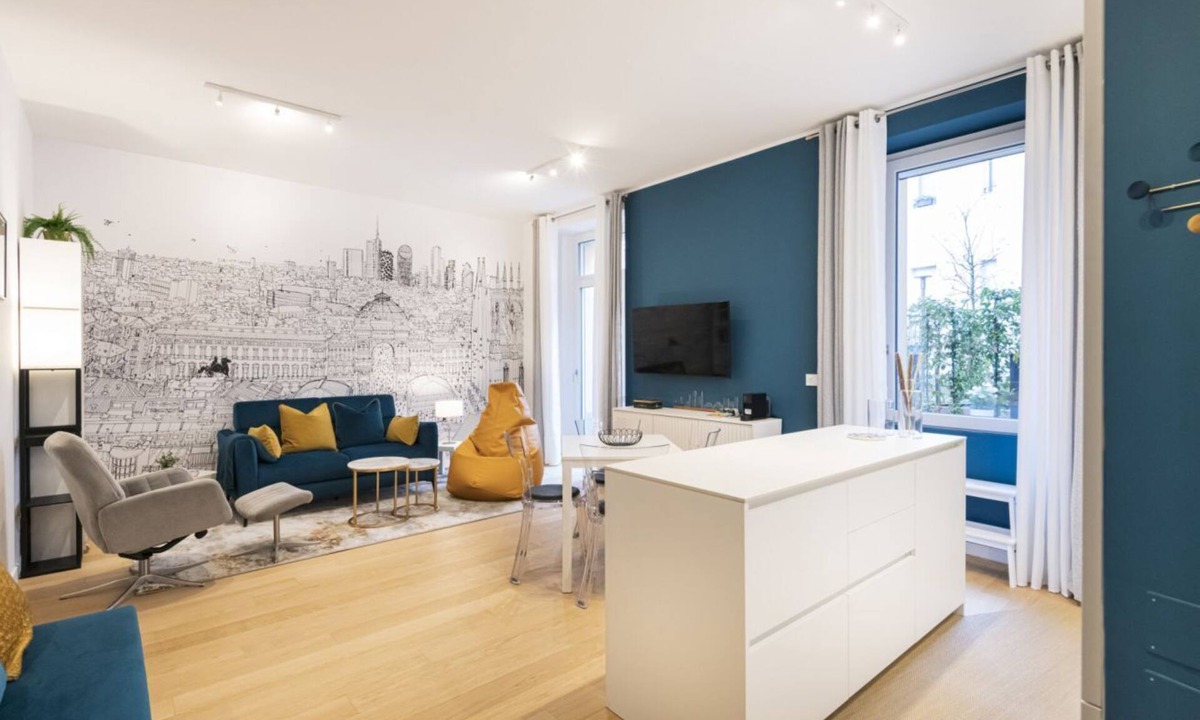 Central Station Apartment | Easylife: Elegant with Terrace near Centrale FS