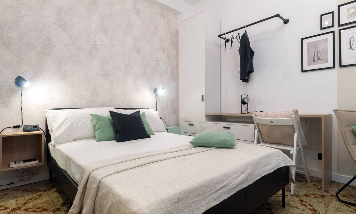 Turro Apartment | Ein-Zimmer-Wohnung 'Milan' mit Balkon by Interhome