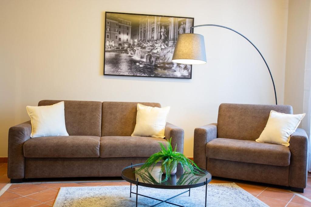 Rome City Centre Apartment | Elegant Prefetti Home