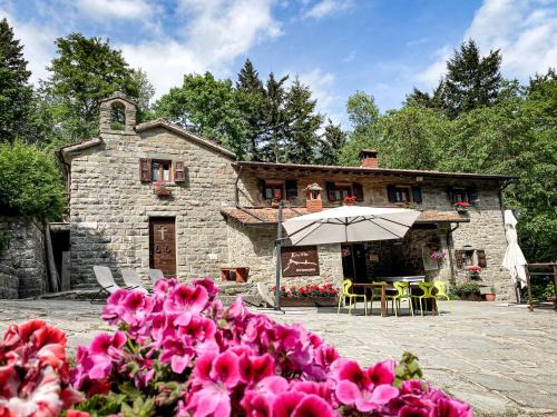 Pratovecchio House | Eremo Montemezzano