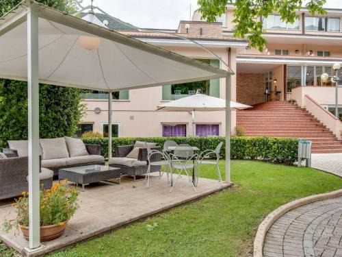 Foligno House | Family escape with Pools and Sauna