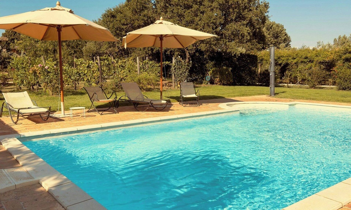 Sutri House | Family villa on estate with farm near Sutri