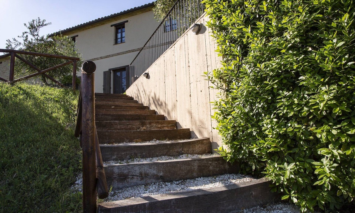 Montecarotto Apartment | Farmhouse in Marche with Pool & Verdicchio Wines