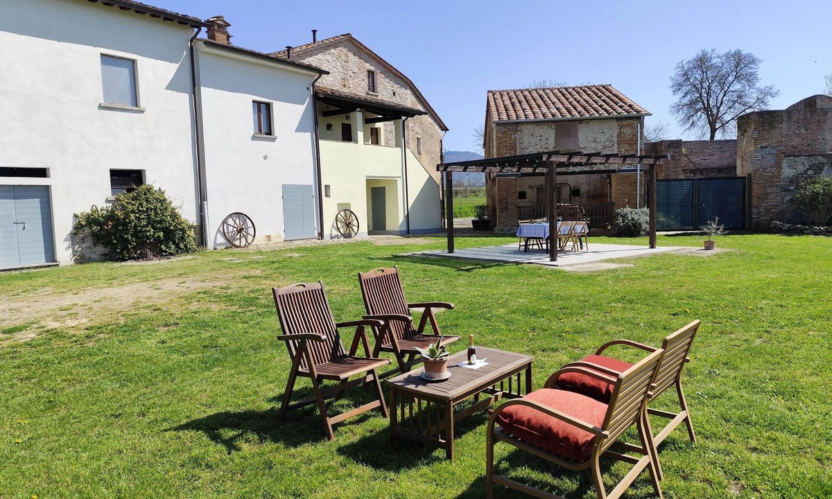 Sansepolcro House | Farmhouse in the countryside of Sansepolcro for 3 people