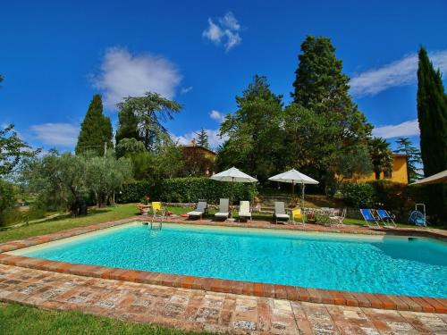 Todi House | Farmhouse in Todi with Pool & Theater Nearby