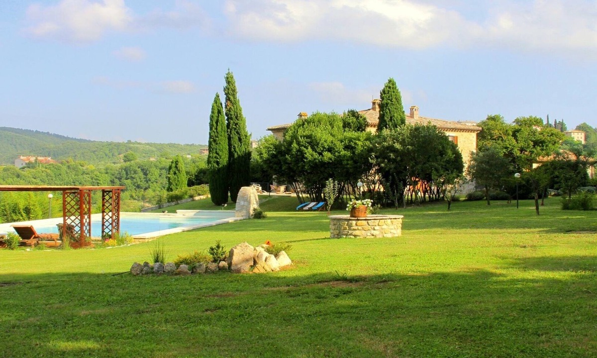 Acqua Loreto Villa | For your holiday totally 'green' and hidden from the chaos