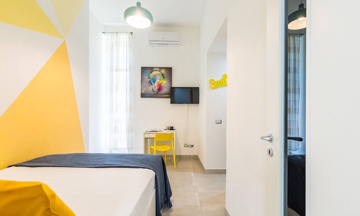 Naples City Centre Apartment | Forino Central by Wonderful Italy
